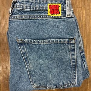Trendy baggy jeans